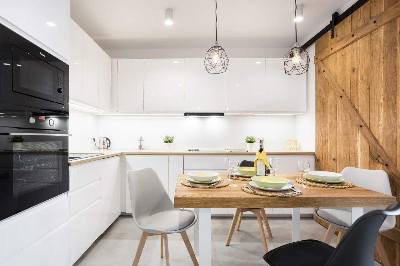 Apartments Poznan Niedzialkowskiego By Noclegi Renters Экстерьер фото